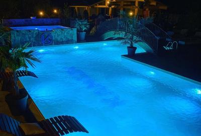 RESORT BRASOV - PISCINA - FOODCOURT - LAGUNA - 6