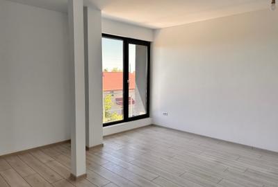 Casă cu 4 camere cu Teren 225 Mp în Periș - 9