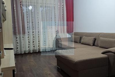 Garsonieră decomandată, mobilată în Centrul Civic