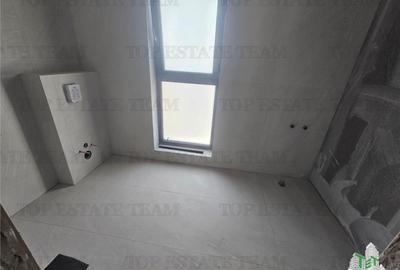 Casă cu 4 camere cu Teren 230 Mp în Giulești - 13