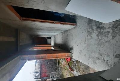 Casă cu Teren 298 Mp în Chercea