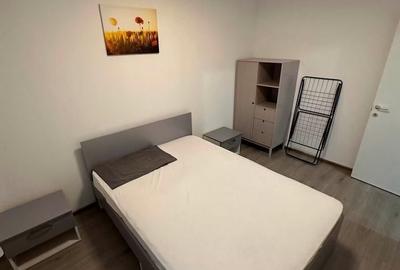 Apartament cu 3 camere decomandat în Florești