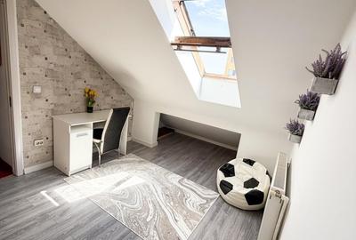 Apartament cu 3 camere decomandat în Titan - 1