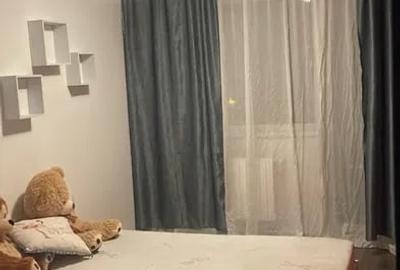 Apartament cu 3 camere decomandat, mobilat în Tomis Nord