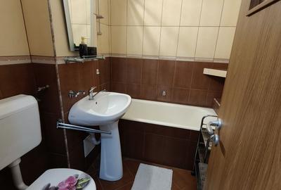 Apartament cu 3 camere decomandat în Careiului - 7