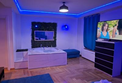 Apartament cu 2 camere semidecomandat în Universitate