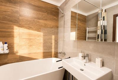 Apartament cu 3 camere semidecomandat, mobilat în Sopor - 12