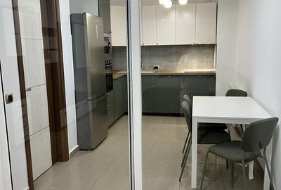 Apartament cu 3 camere în Tractorul - 3