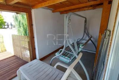 Apartament cu 3 camere semidecomandat în Vitan