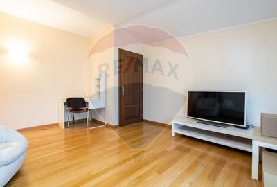 Casă individuală cu 11 camere cu Canalizare în Dămăroaia - 13