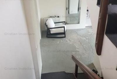 Casă cu 4 camere cu Teren 1700 Mp în Cazasu