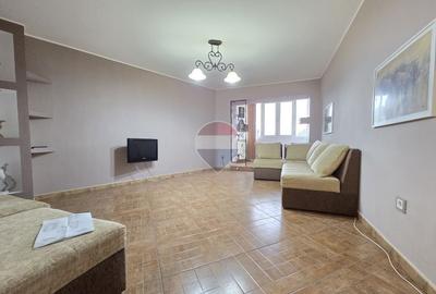 Apartament cu 2 camere decomandat, mobilat în Obor