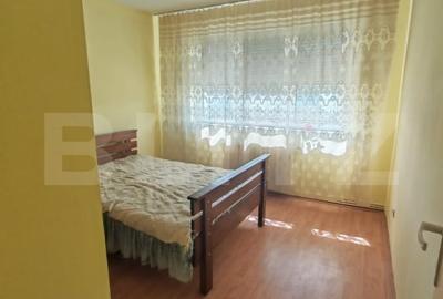 Apartament cu 2 camere semidecomandat, mobilat în Decebal