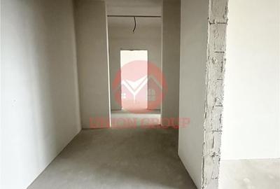 Apartament cu 2 camere decomandat în Palazu Mare - 2