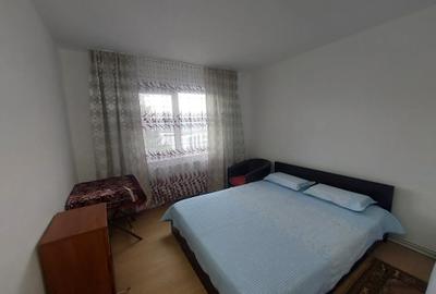 Apartament cu 2 camere în Micro 15 - 3