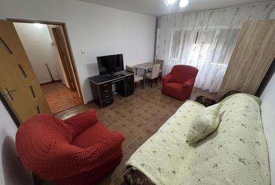 Garsonieră decomandată, mobilată în Inel II