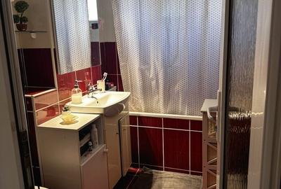 Apartament cu 2 camere semidecomandat în Confecții