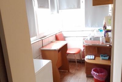 Apartament cu 3 camere decomandat în Central - 6