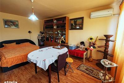 Apartament cu 2 camere semidecomandat în Democrației - 15