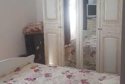 Apartament cu 3 camere semidecomandat în Andrei Mureșanu - 1