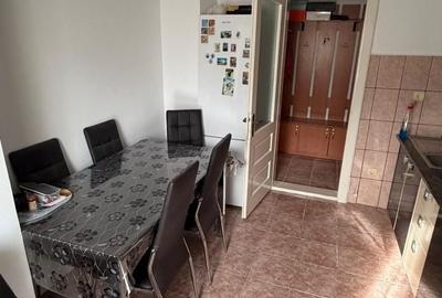 Apartament cu 2 camere decomandat în Central - 2