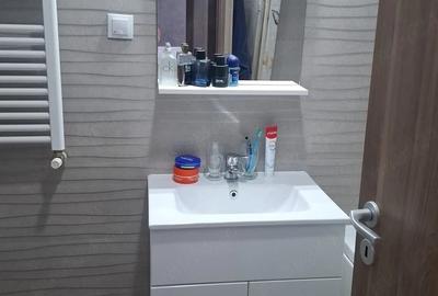 Apartament cu 2 camere decomandat în Progresul