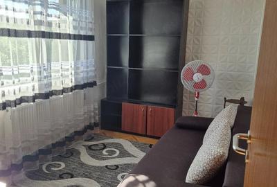 Apartament cu 3 camere semidecomandat în Dacia - 1