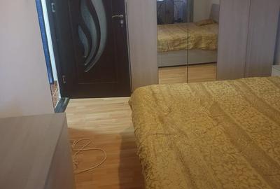 Apartament cu 3 camere decomandat în Central - 1