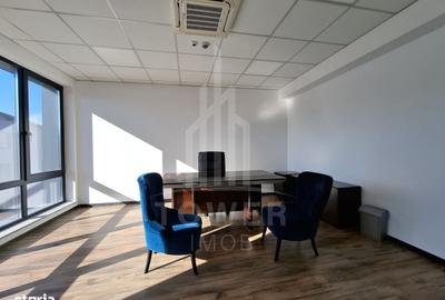 Spațiu comercial, de 200 mp, în Central