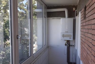 Apartament cu 3 camere decomandat în Prundu