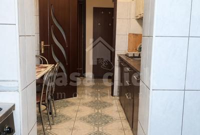 Apartament cu 2 camere decomandat în Micro 16 - 5