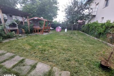 Casă cu 2 camere cu Teren 483 Mp în Criș
