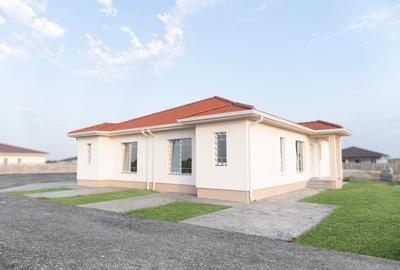 Duplex cu 3 camere cu Teren 280 Mp în Aeroport - 1