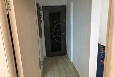 Garsonieră decomandată în Lacul Tei