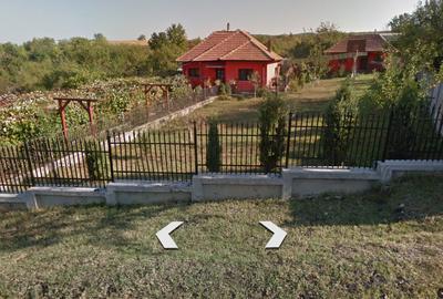 Casă individuală cu 4 camere cu Teren 1594 Mp în Steic - 1
