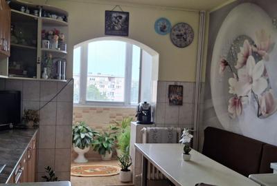 Apartament cu 2 camere decomandat în Alfa - 2
