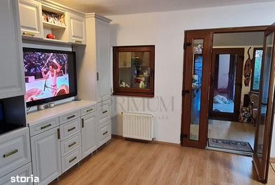 Casă cu 3 camere cu Teren 350 Mp în Central - 2