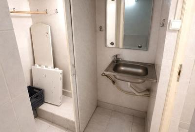 Spațiu comercial, de 85 mp, în Central - 2