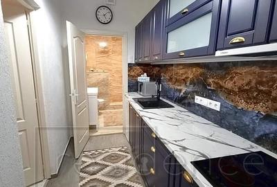 Garsonieră decomandată în Central