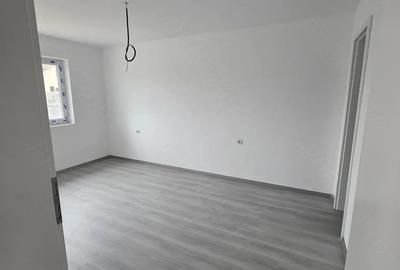 Casă cu Teren 360 Mp în Nojorid