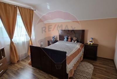 Casă individuală cu 6 camere cu Teren 721 Mp în Dârza - 11