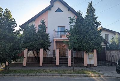 Casă cu 5 camere cu Teren 500 Mp în Aradului - 4