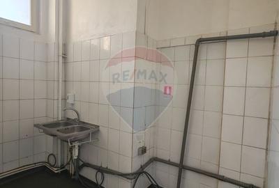 Spațiu comercial, de 240 mp, în Ultracentral - 16