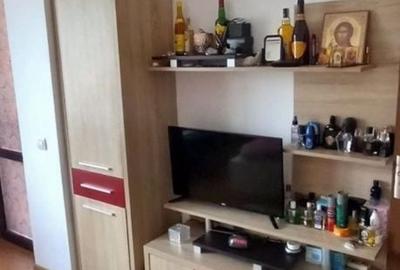 Garsonieră decomandată în Berceni