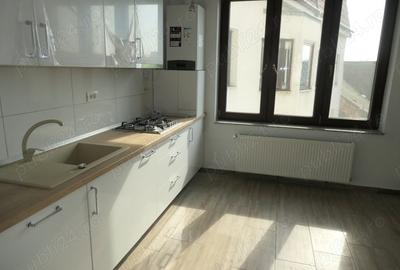 Spațiu comercial, de 180 mp, în Central