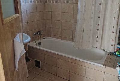 Apartament decomandat în Eroii Revoluției