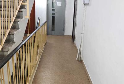 Apartament cu 2 camere decomandat în Alexandru Obregia - 7