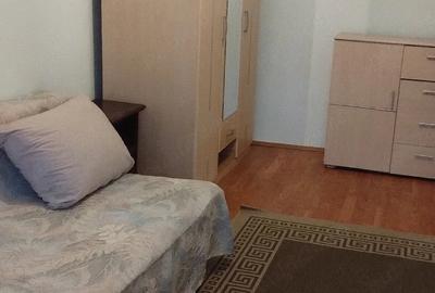 Garsonieră decomandată în Lipovei