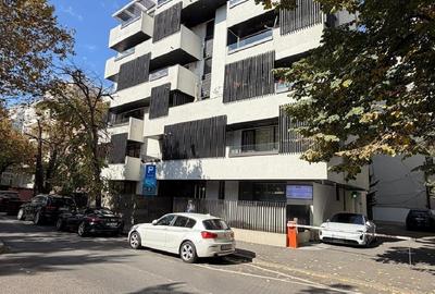 Apartament cu 3 camere decomandat în Nord