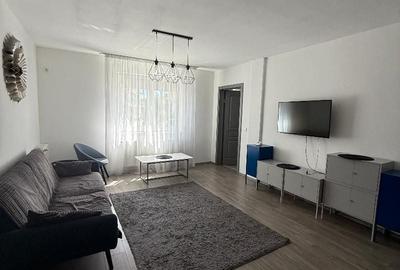 Apartament cu 2 camere în Cetate